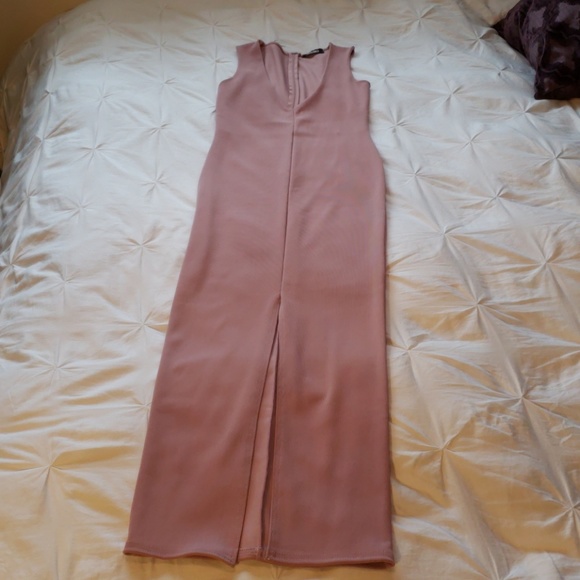 NWOT Plunge Front Split Midi Dress in Pink - Picture 2 of 6
